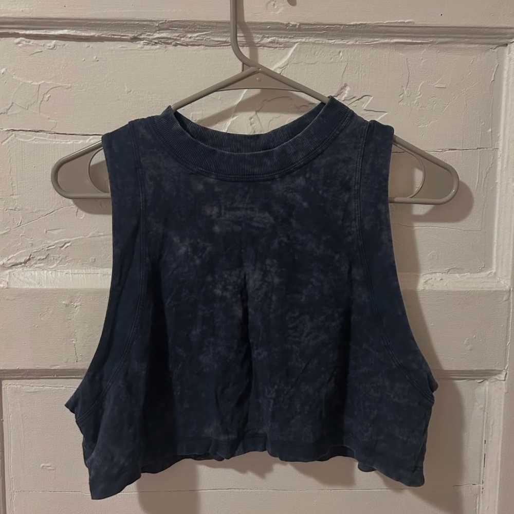 lululemon cropped muscle tank